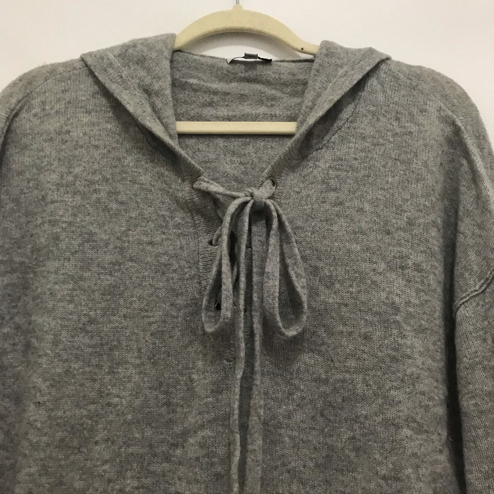 Rails Cashmere Cozy Grey Tie-Neck Hoodie Sweater Size M - Picture 2 of 5